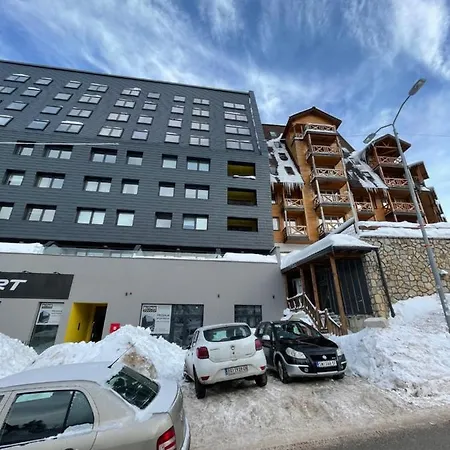 Olimpijska Kuca 202 *