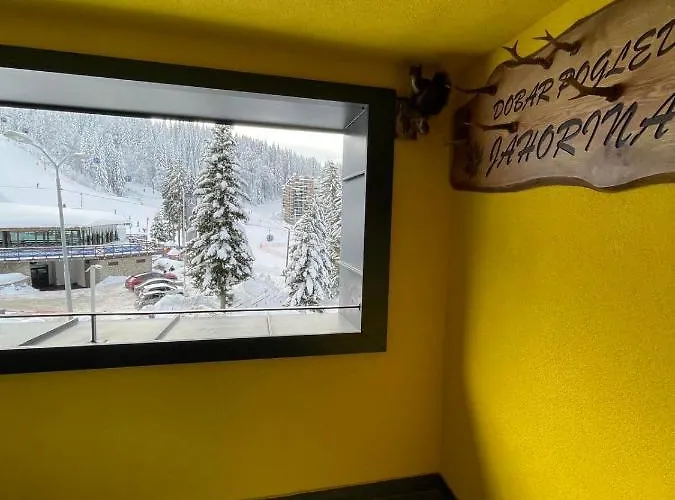 Olimpijska Kuca 202 亚霍里纳